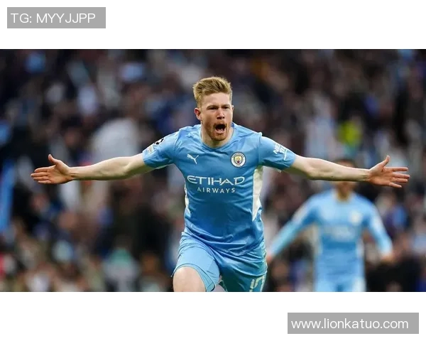 摇花手庆祝动作引发热议的足球巨星是谁 解析其背后的文化与意义 摇花手庆祝动作引发热议的足球巨星是谁 解析其背后的文化与意义