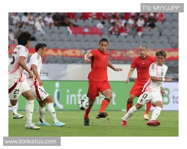 日本媒体视角下中国足球球星的成长与挑战分析 日本媒体视角下中国足球球星的成长与挑战分析