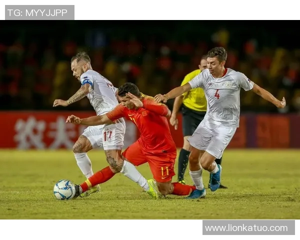 美国球星视角解析中国足球队现状与未来发展潜力 美国球星视角解析中国足球队现状与未来发展潜力